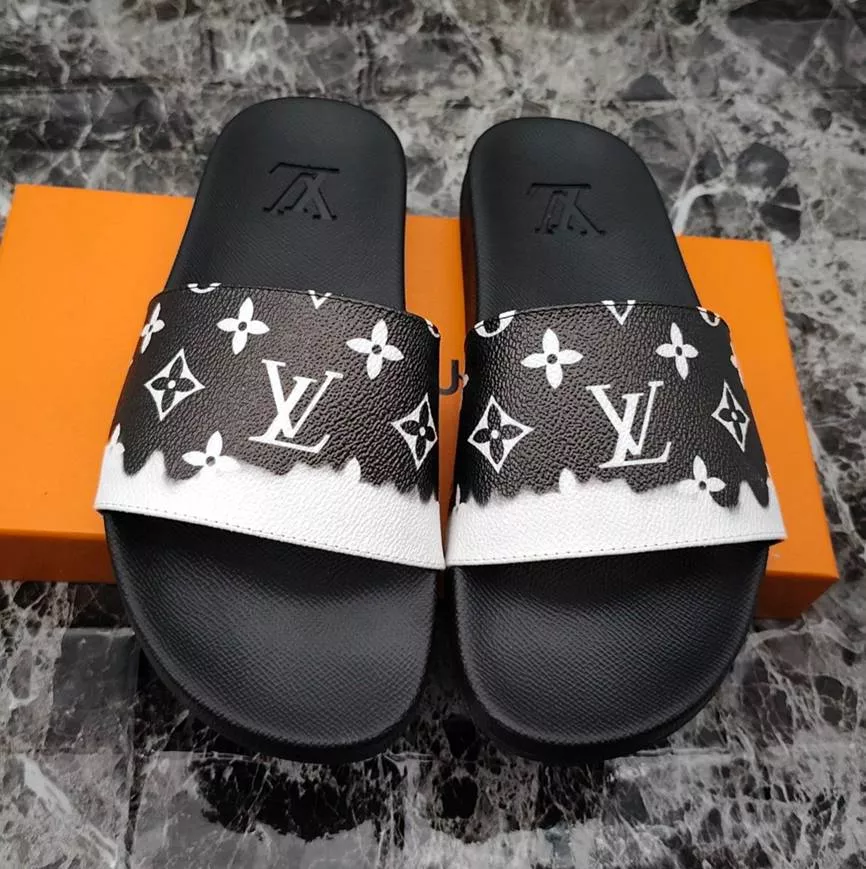 louis vuitton chaussons pour homme s_12a3006